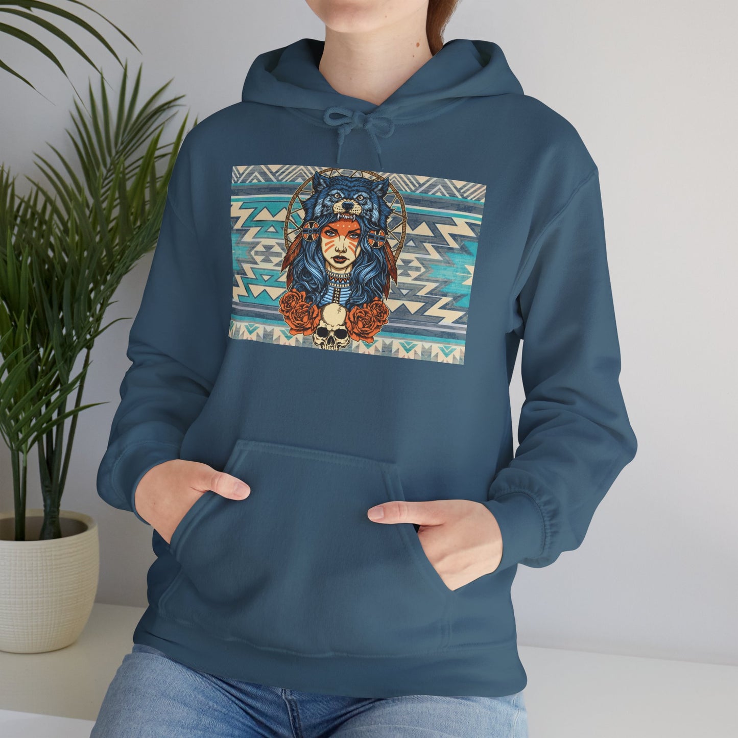 Native women / hoodie